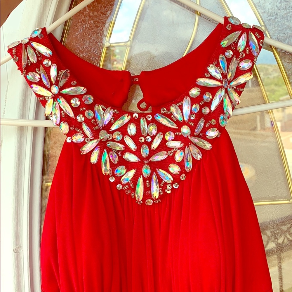 B. Darlin Red Dress
